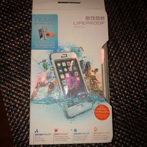 Life proof phone case